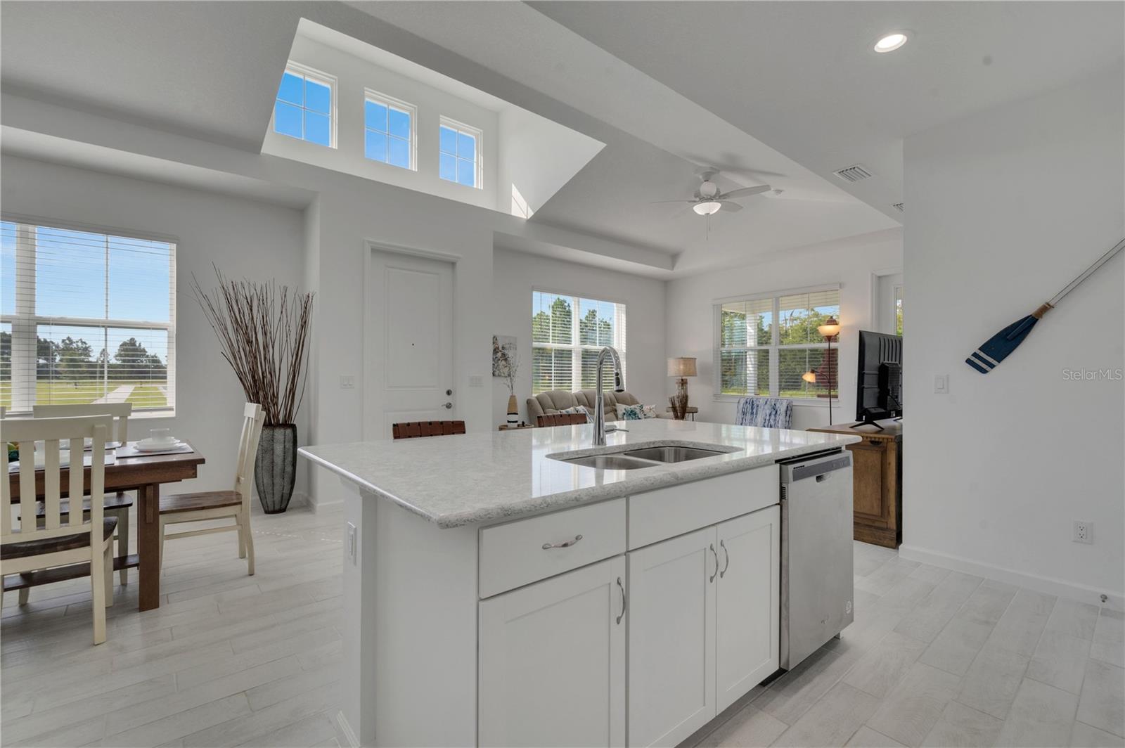 LATITUDE/DAYTONA BEACH PH 5 - Residential