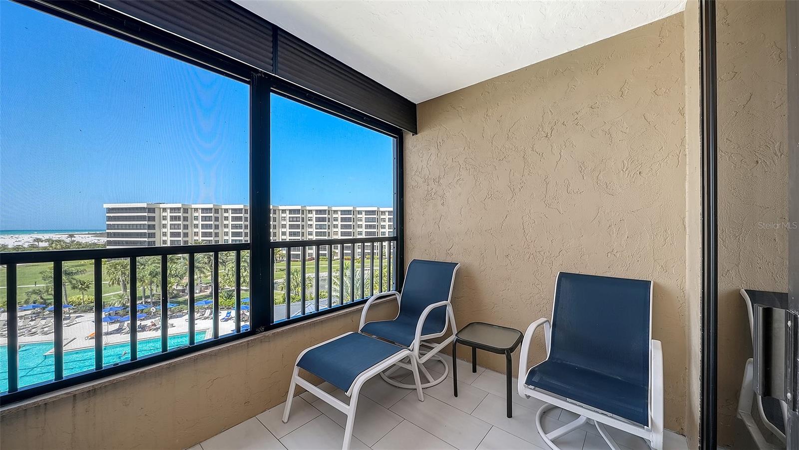 GULF & BAY CLUB PH 1 - Residential