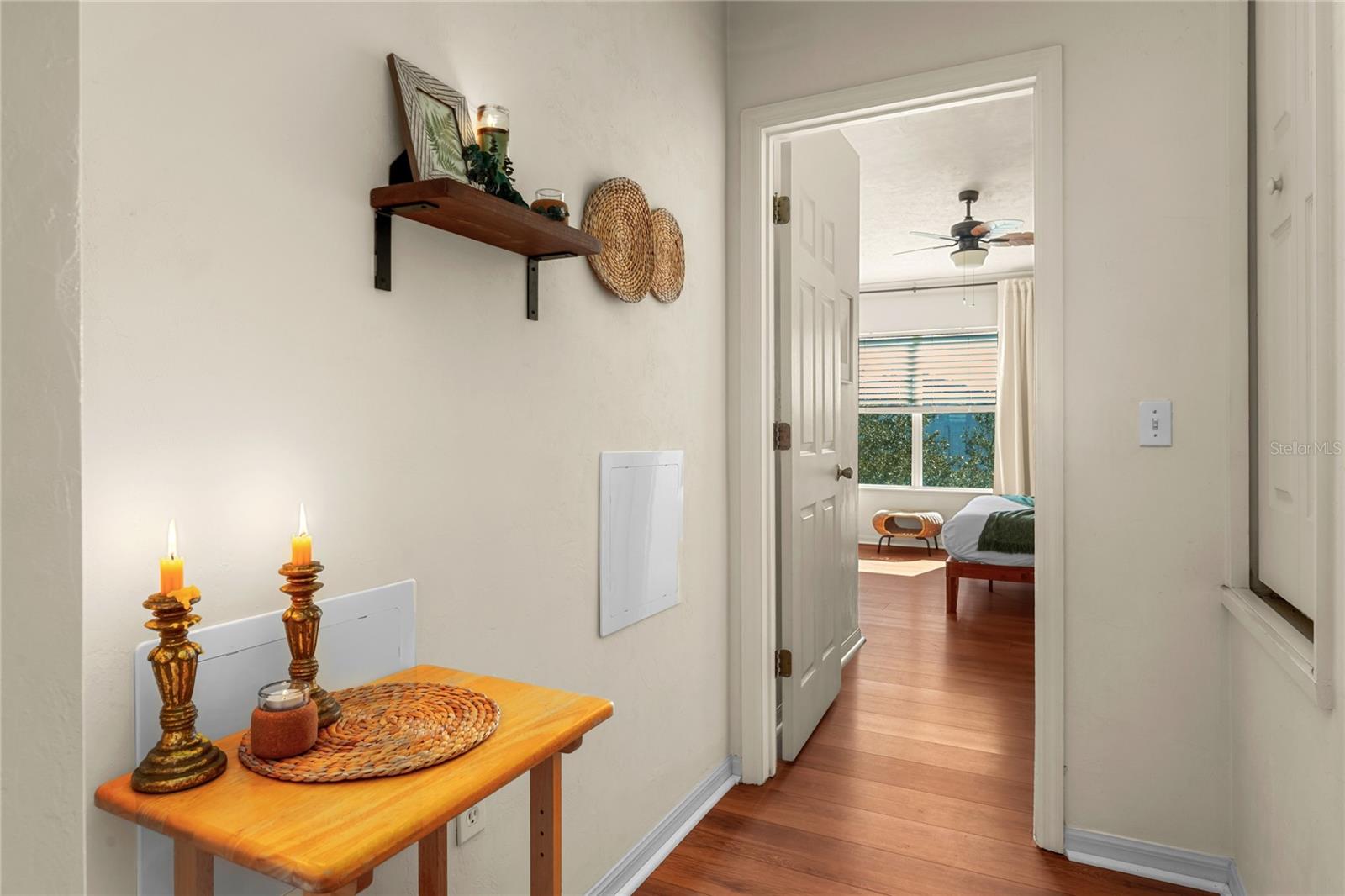 OAKS CONDO - Residential