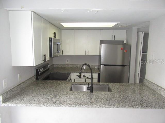 HAPSHIRE VILLAS UNREC TNHSE PLACE - Residential