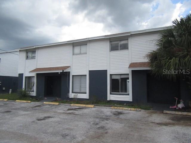 HAPSHIRE VILLAS UNREC TNHSE PLACE - Residential
