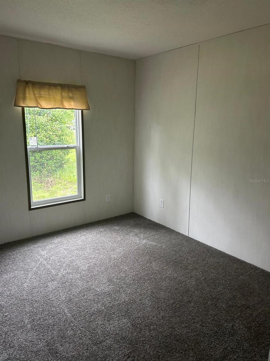 WELAKA MOBILE HOME PARK - Residential