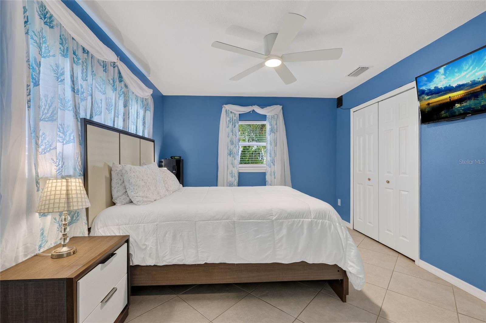 BAY SHORES - Residential