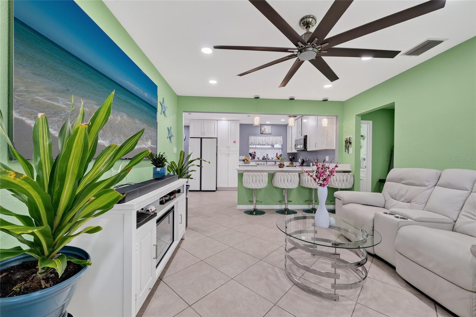 BAY SHORES - Residential