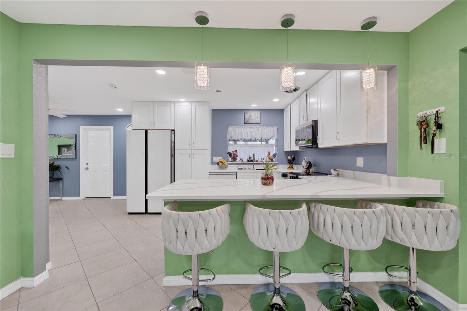 BAY SHORES - Residential