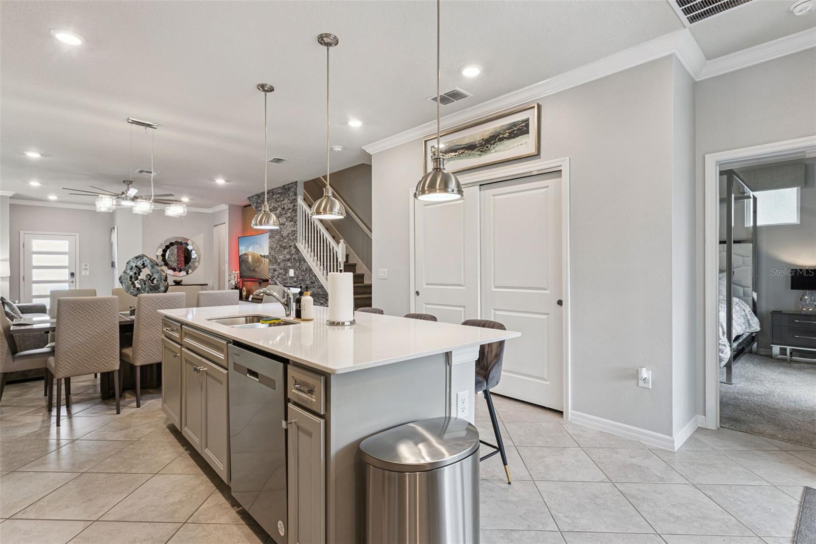 WINDSOR CAY - Residential