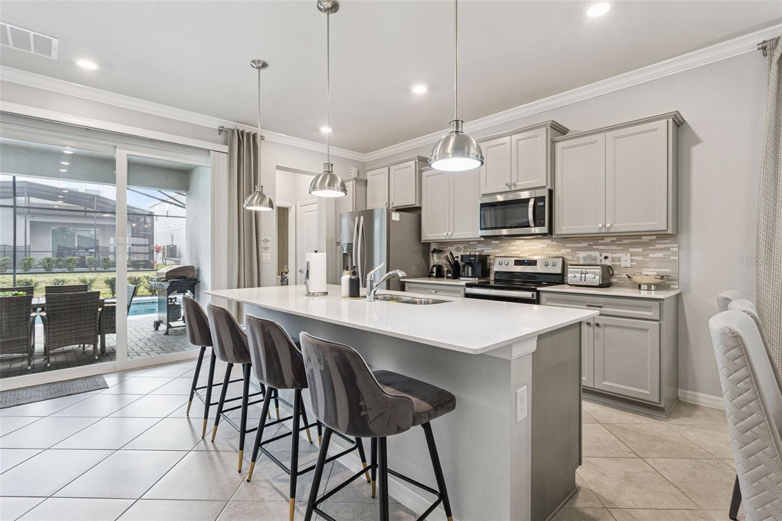 WINDSOR CAY - Residential