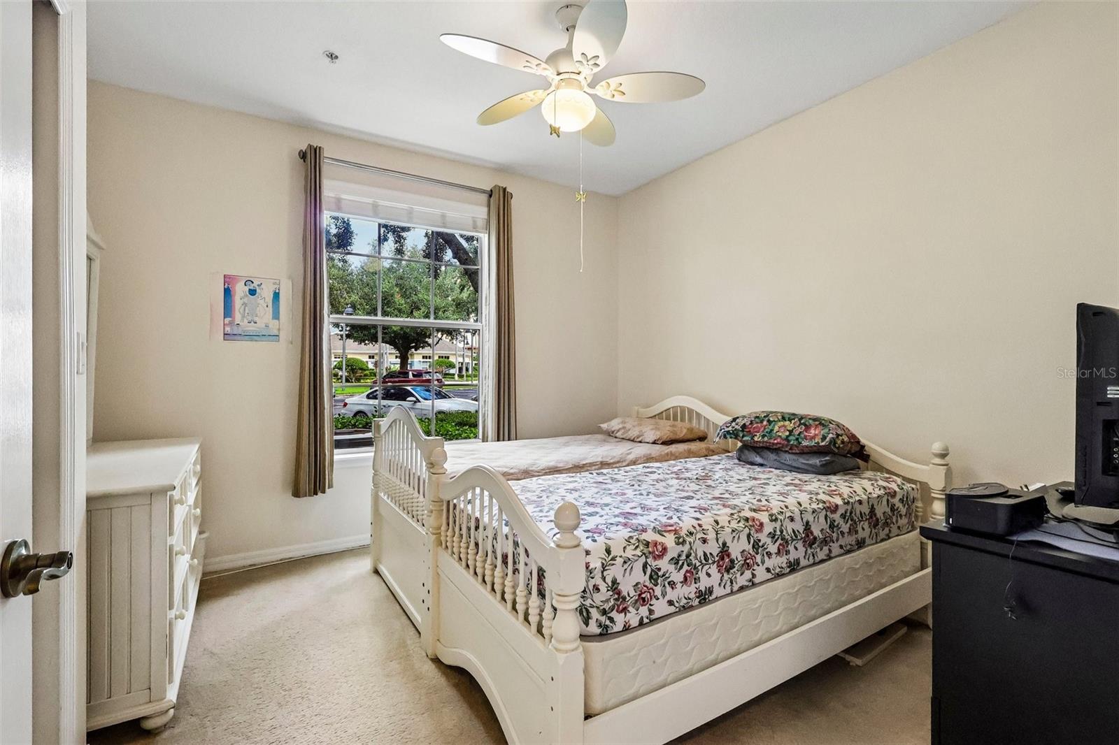 LAKESIDE AT LAKES OF WINDERMERE - Residential