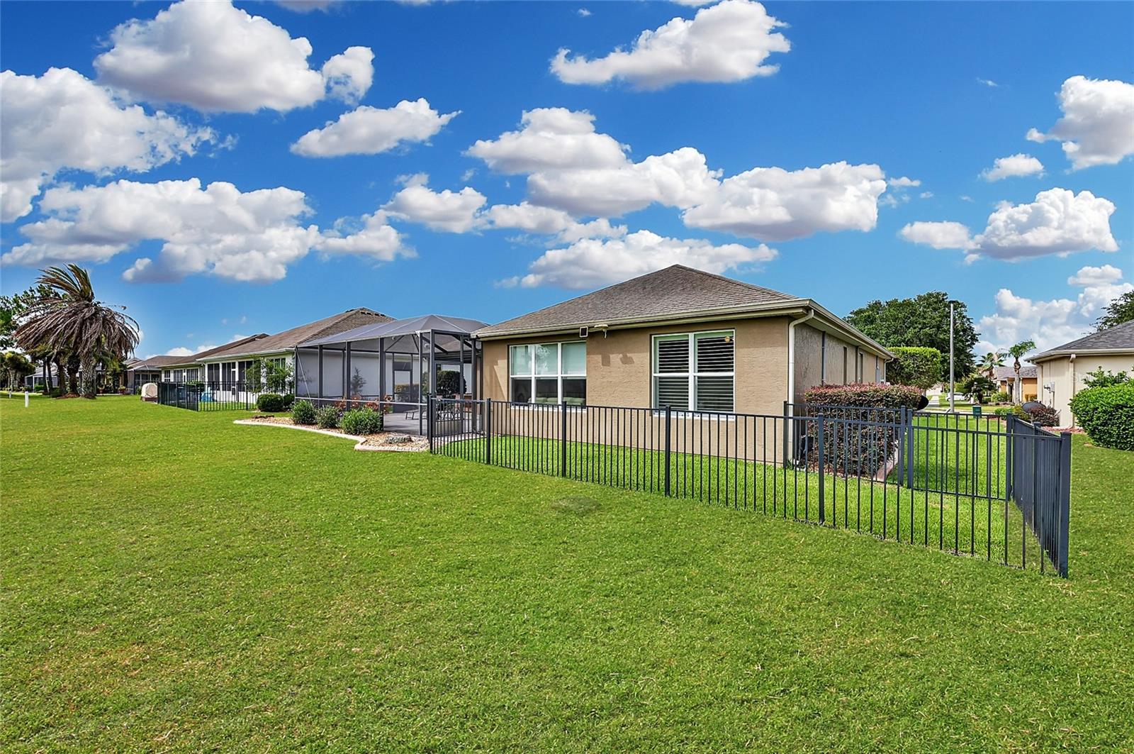 STONE CREEK - Residential