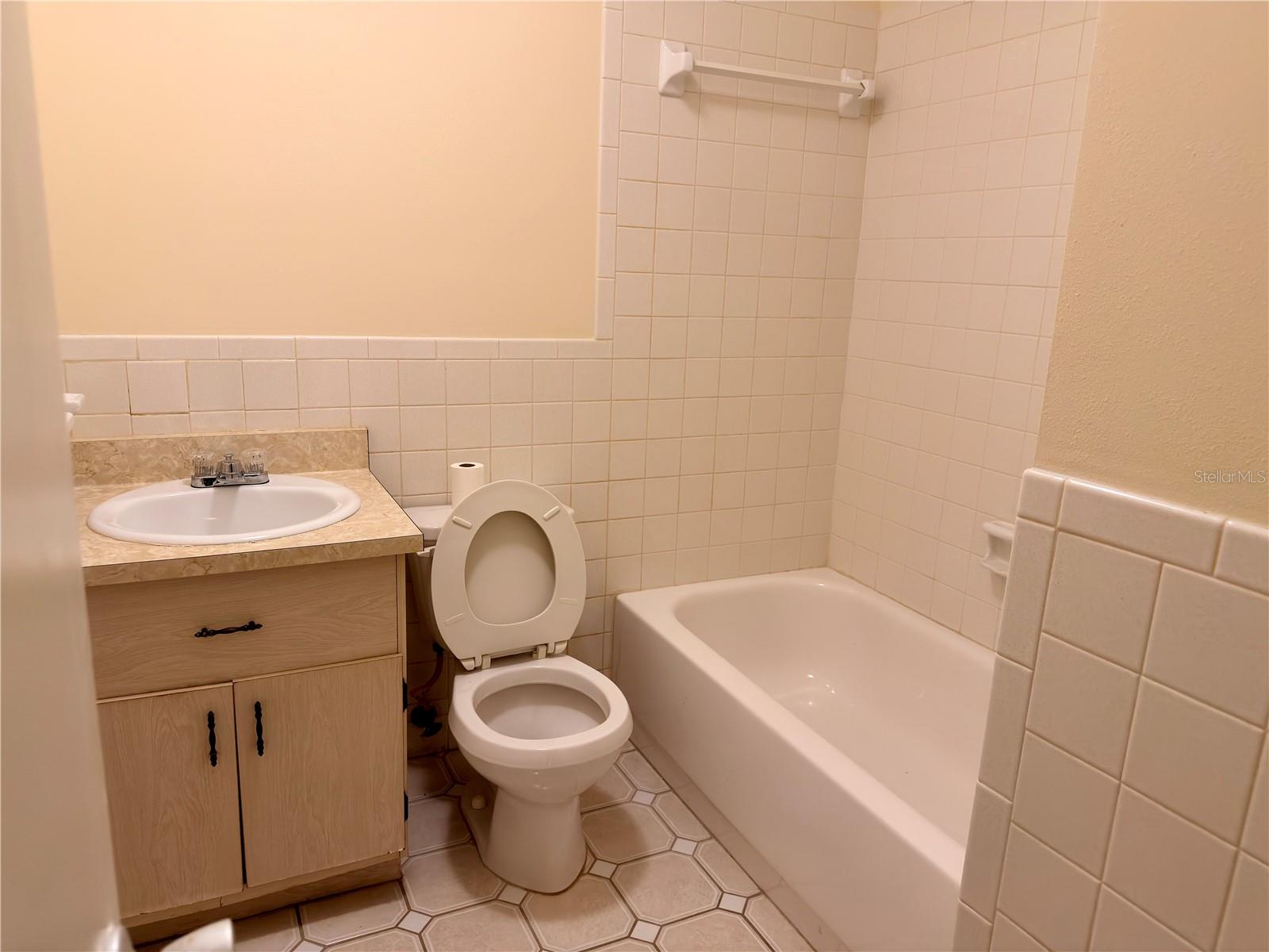 IMPERIAL EMBASSY CONDO - Residential