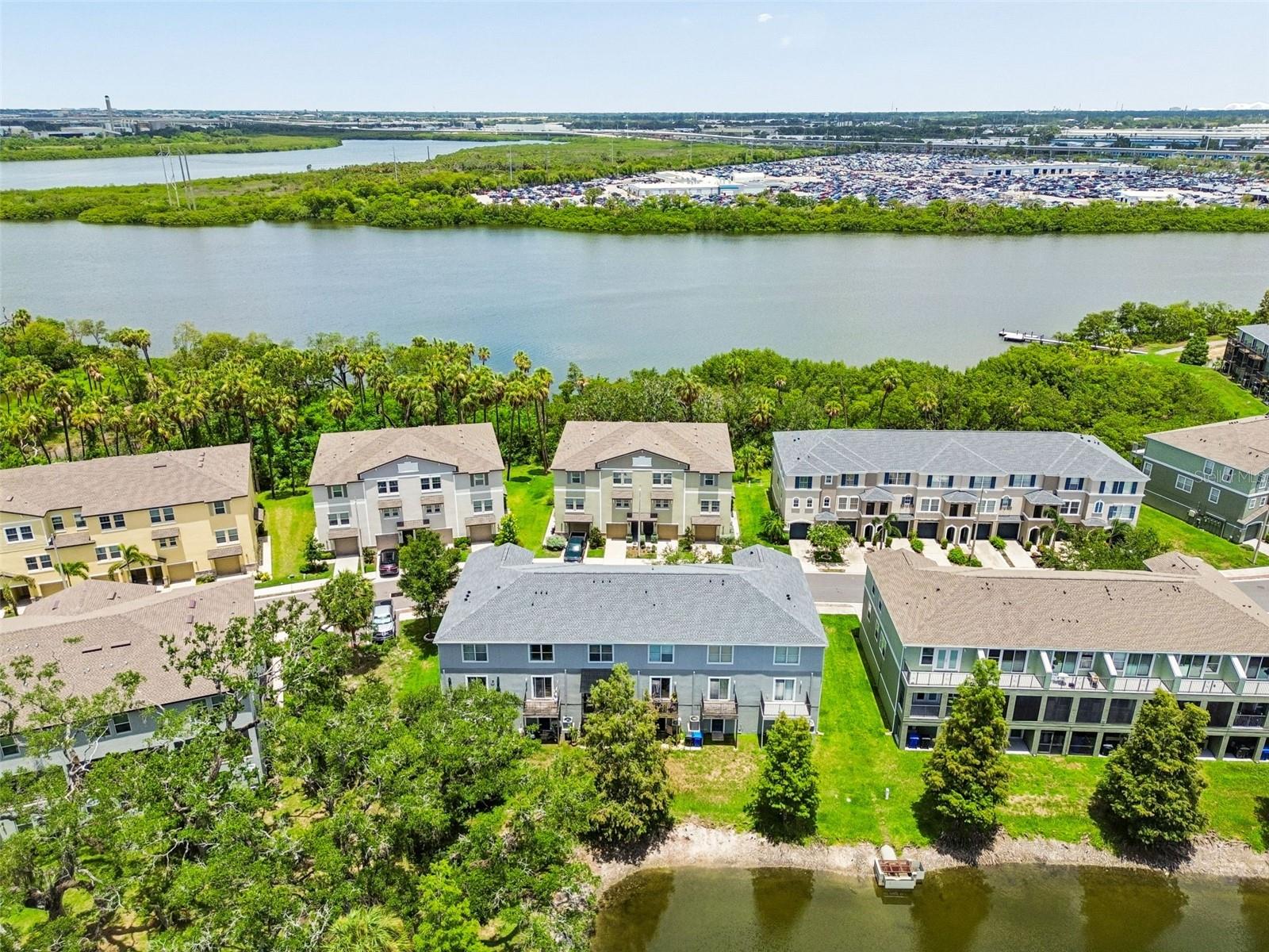 PALM RIVER TWNHMS PH 2 - Residential