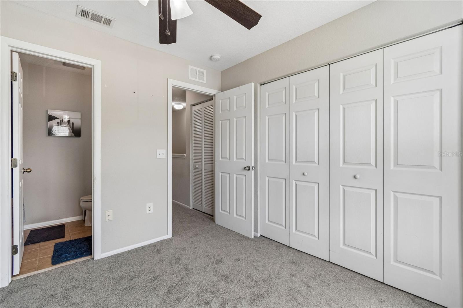 PALM RIVER TWNHMS PH 2 - Residential