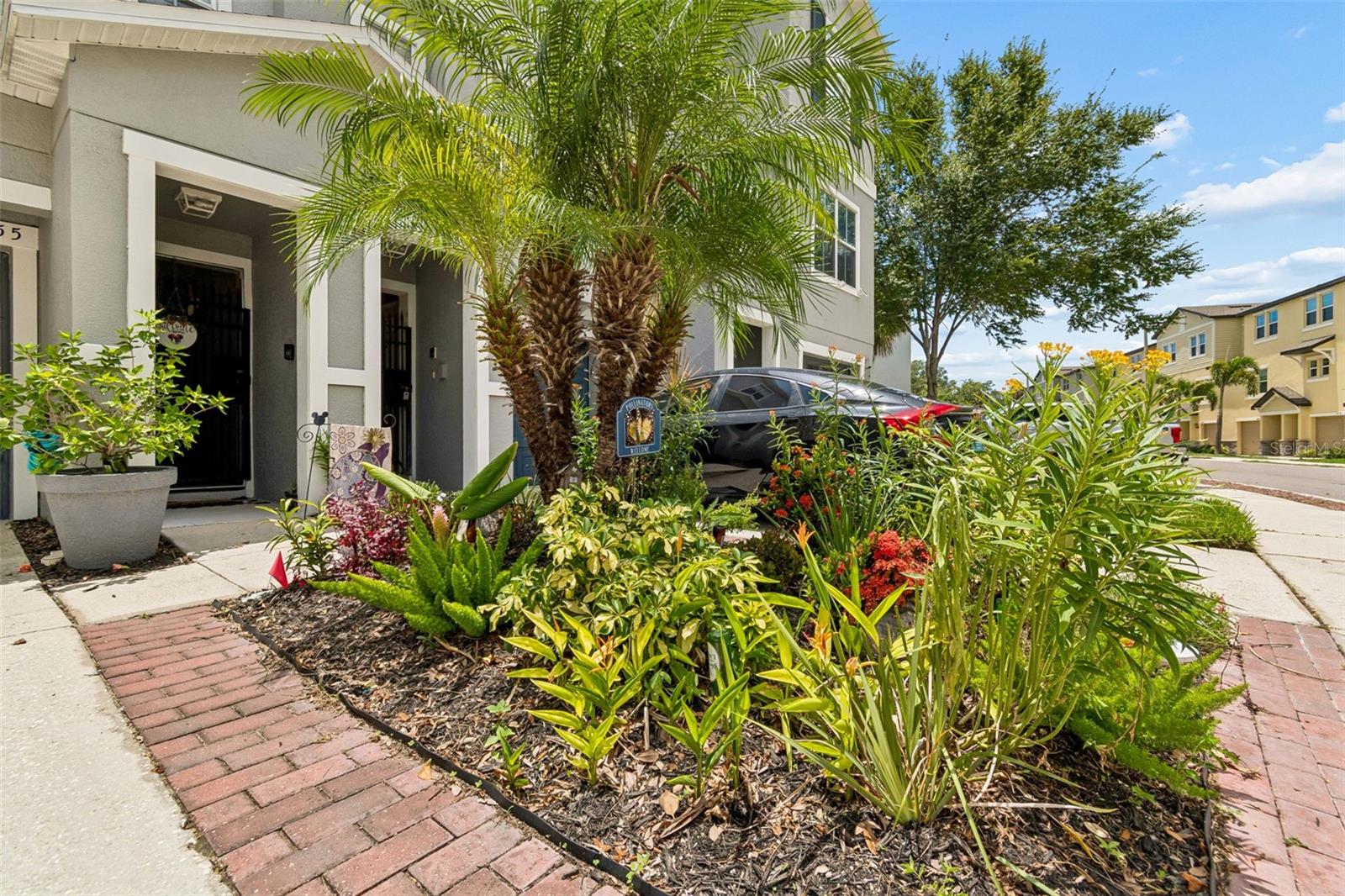 PALM RIVER TWNHMS PH 2 - Residential