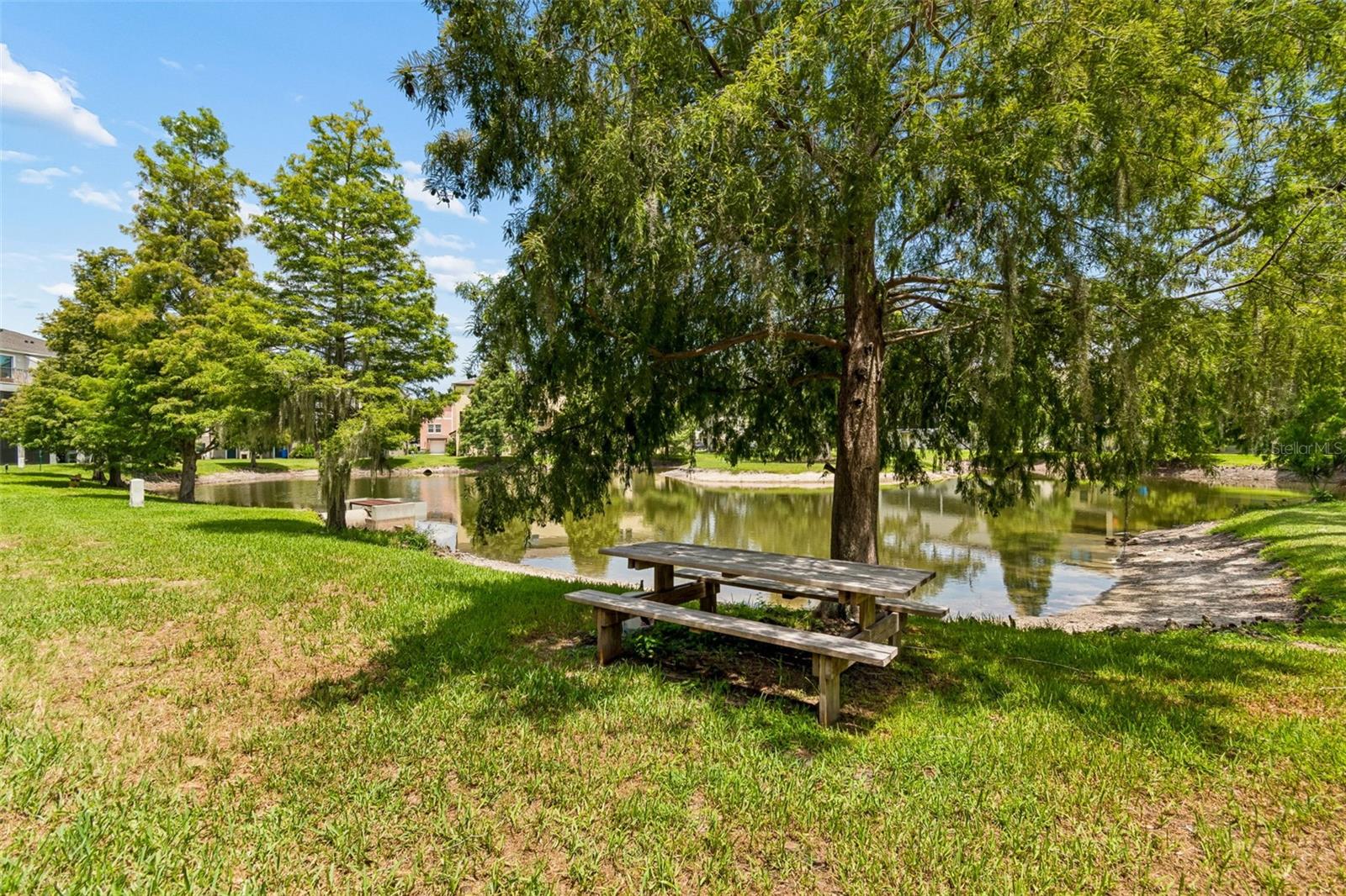 PALM RIVER TWNHMS PH 2 - Residential
