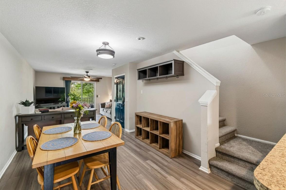 PALM RIVER TWNHMS PH 2 - Residential