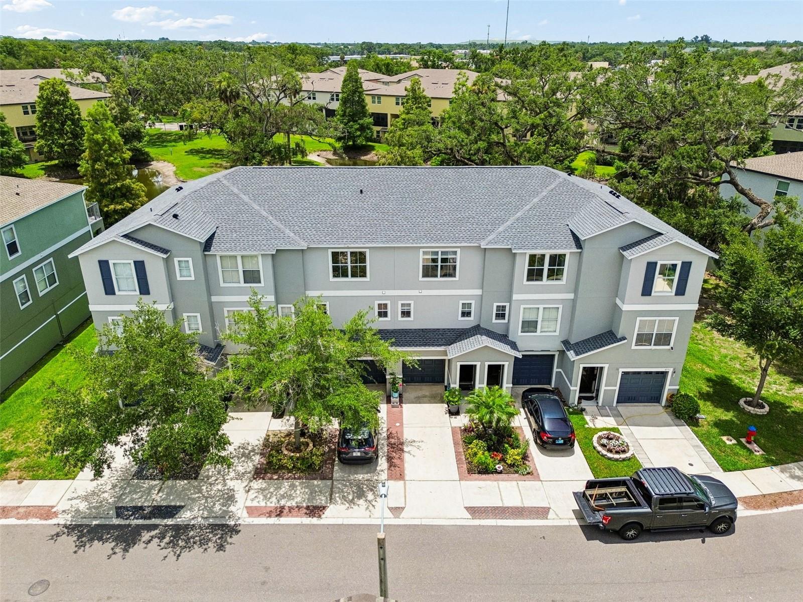 PALM RIVER TWNHMS PH 2 - Residential