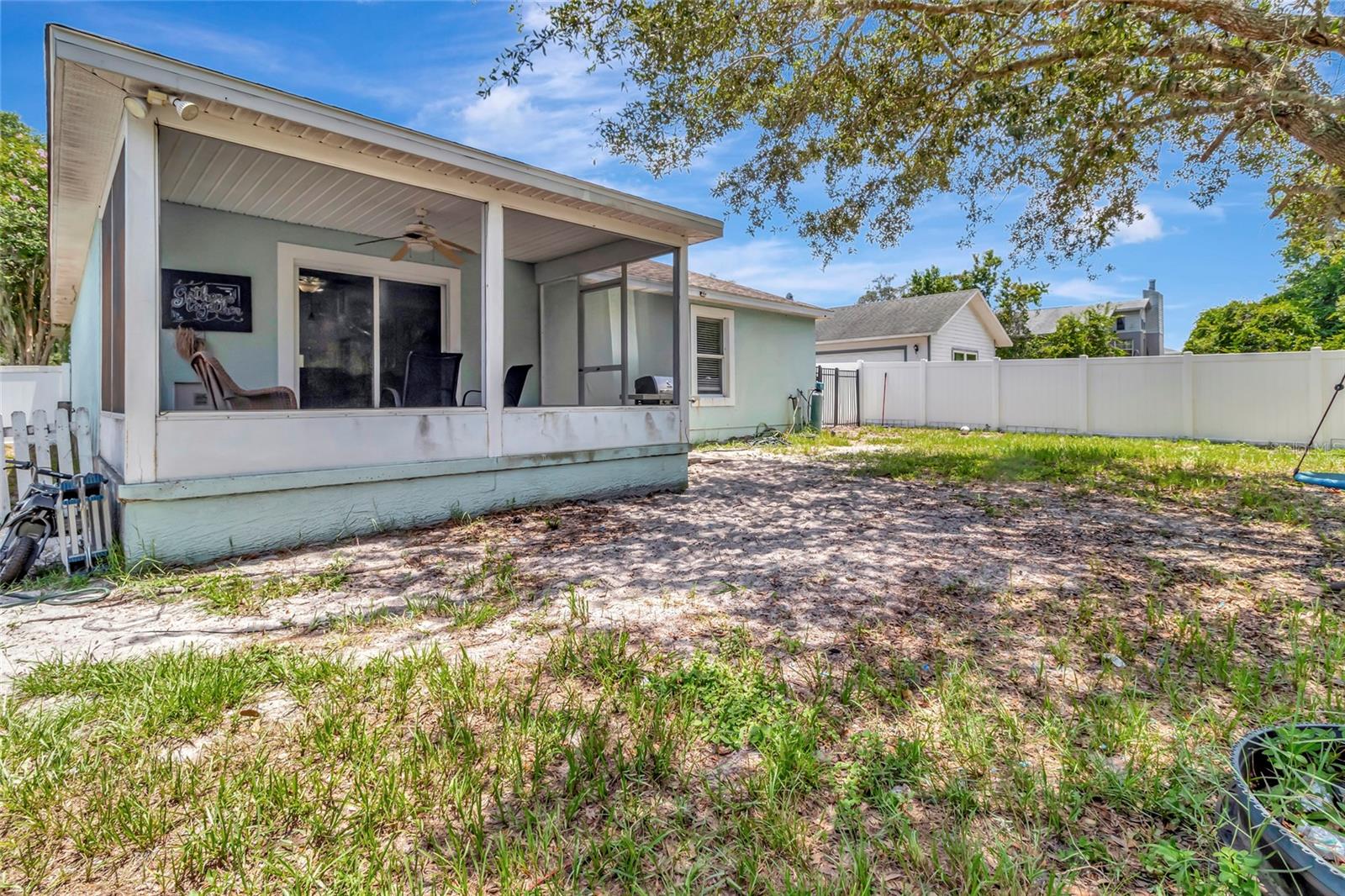 SHADEMOOR ACRES FIRST ADD - Residential
