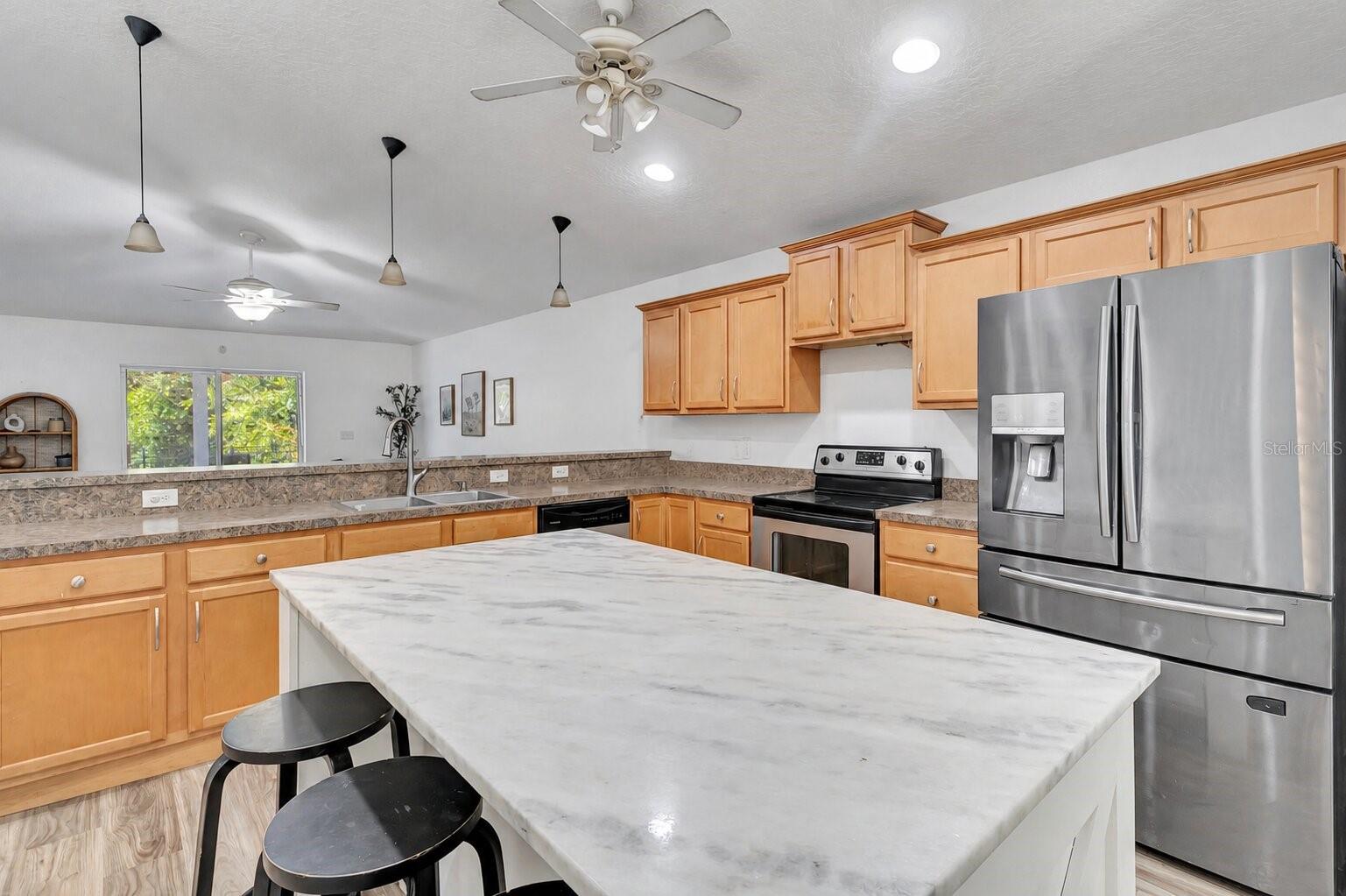SHADEMOOR ACRES FIRST ADD - Residential