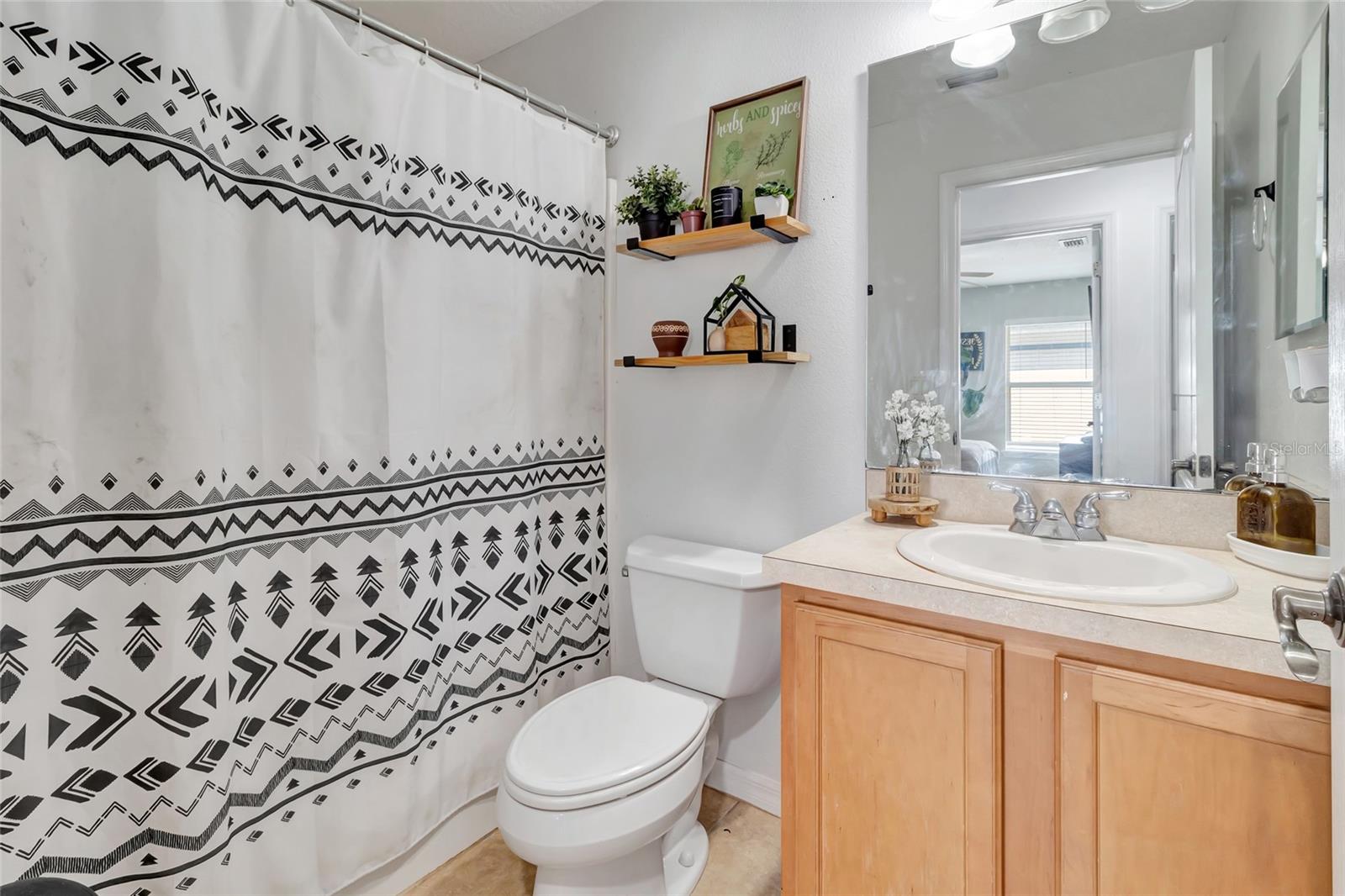 SHADEMOOR ACRES FIRST ADD - Residential