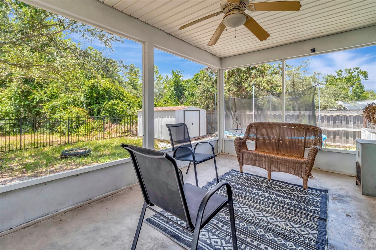 SHADEMOOR ACRES FIRST ADD - Residential