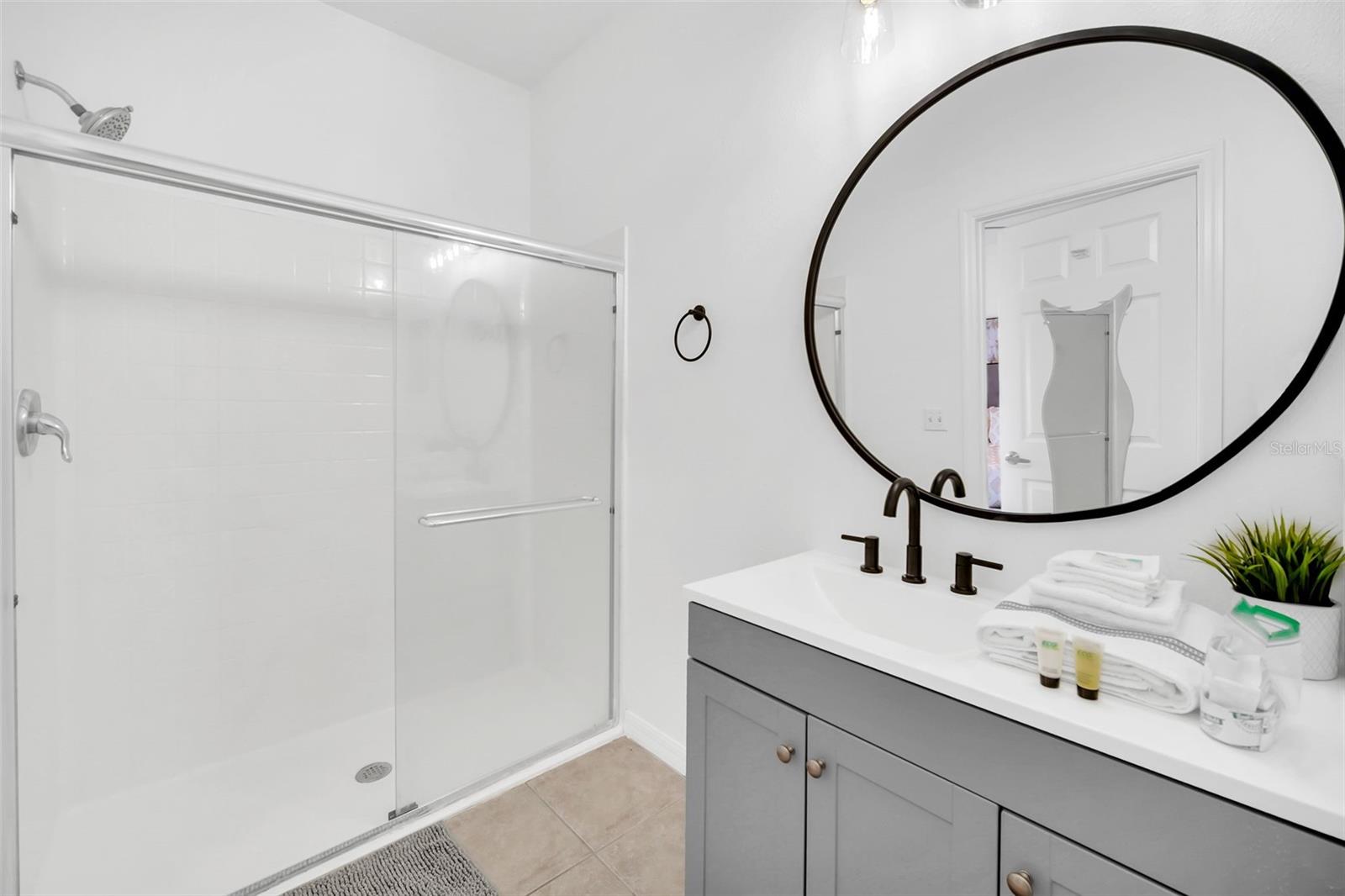 SERENITY AT SILVER CREEK SUB - Residential Lease