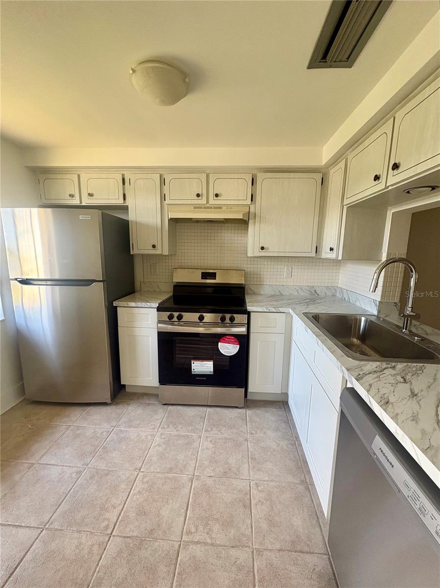GARDENS OF BEACON SQUARE - Residential Lease