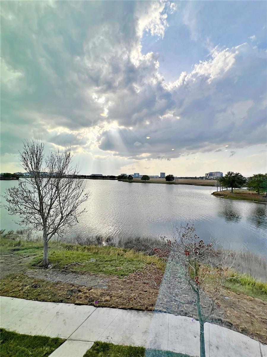 LAUREATE PARK NBRHD CENTER PH 3 - Residential