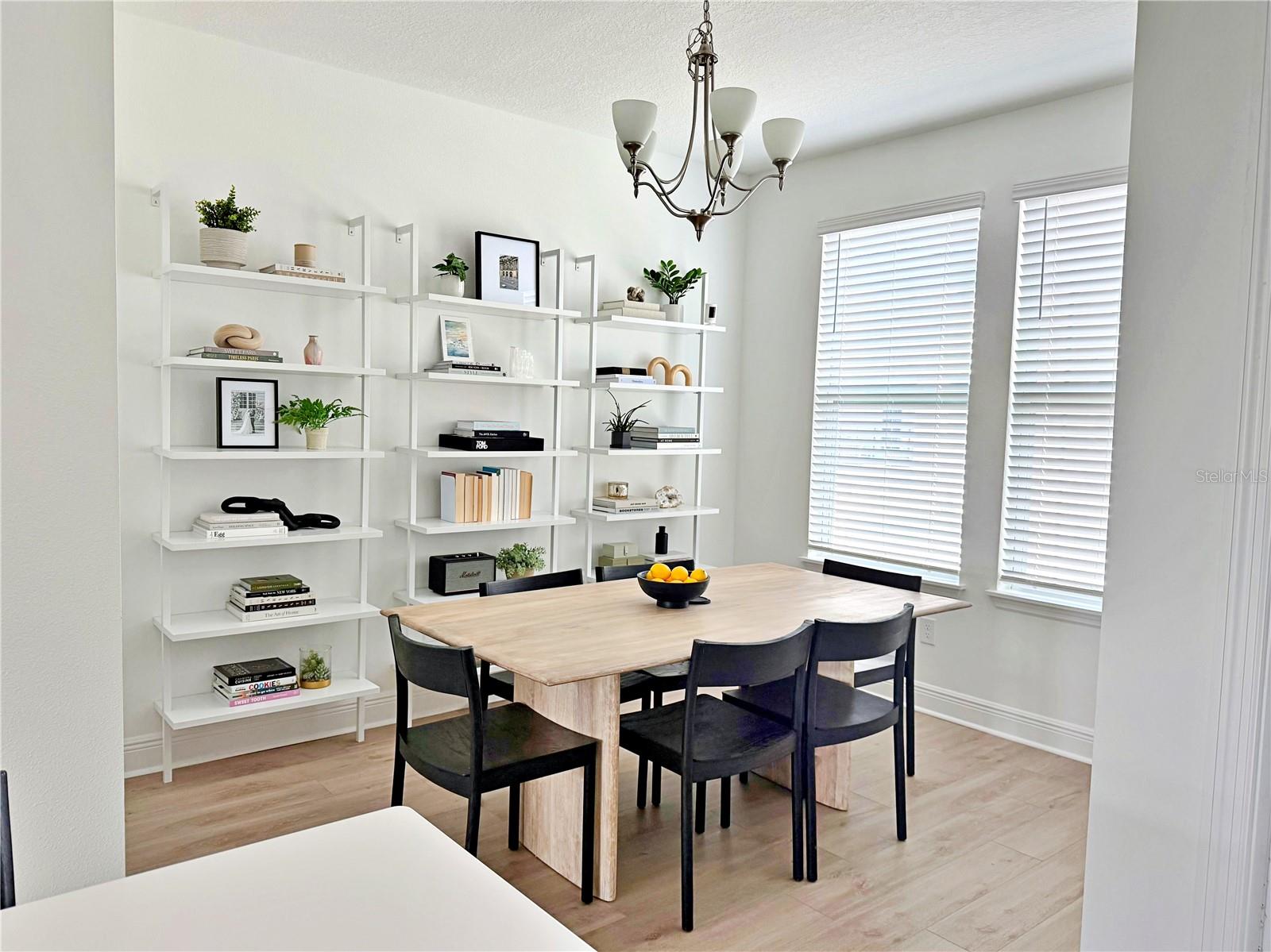 LAUREATE PARK NBRHD CENTER PH 3 - Residential