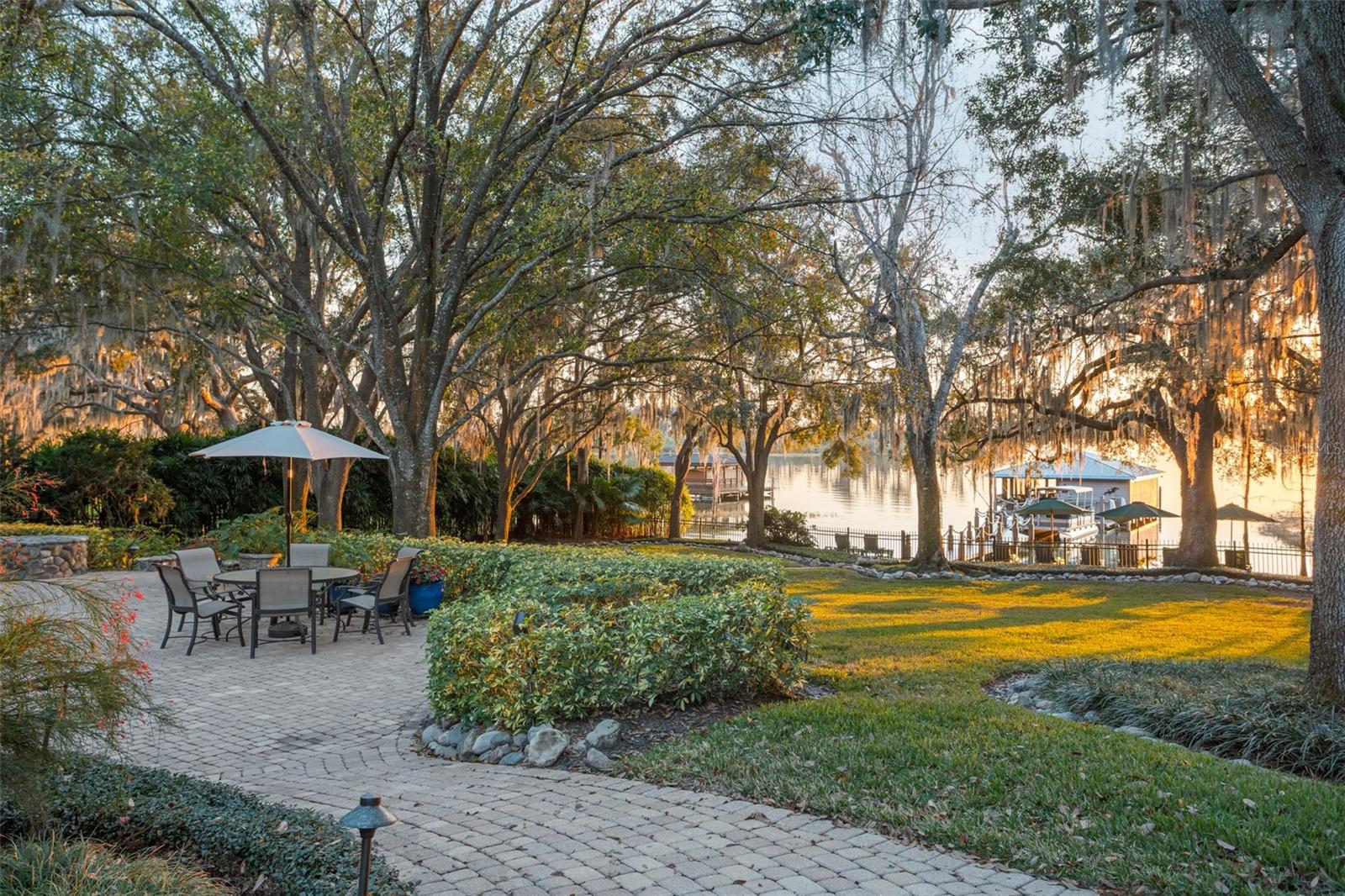WINDERMERE TOWN - Residential