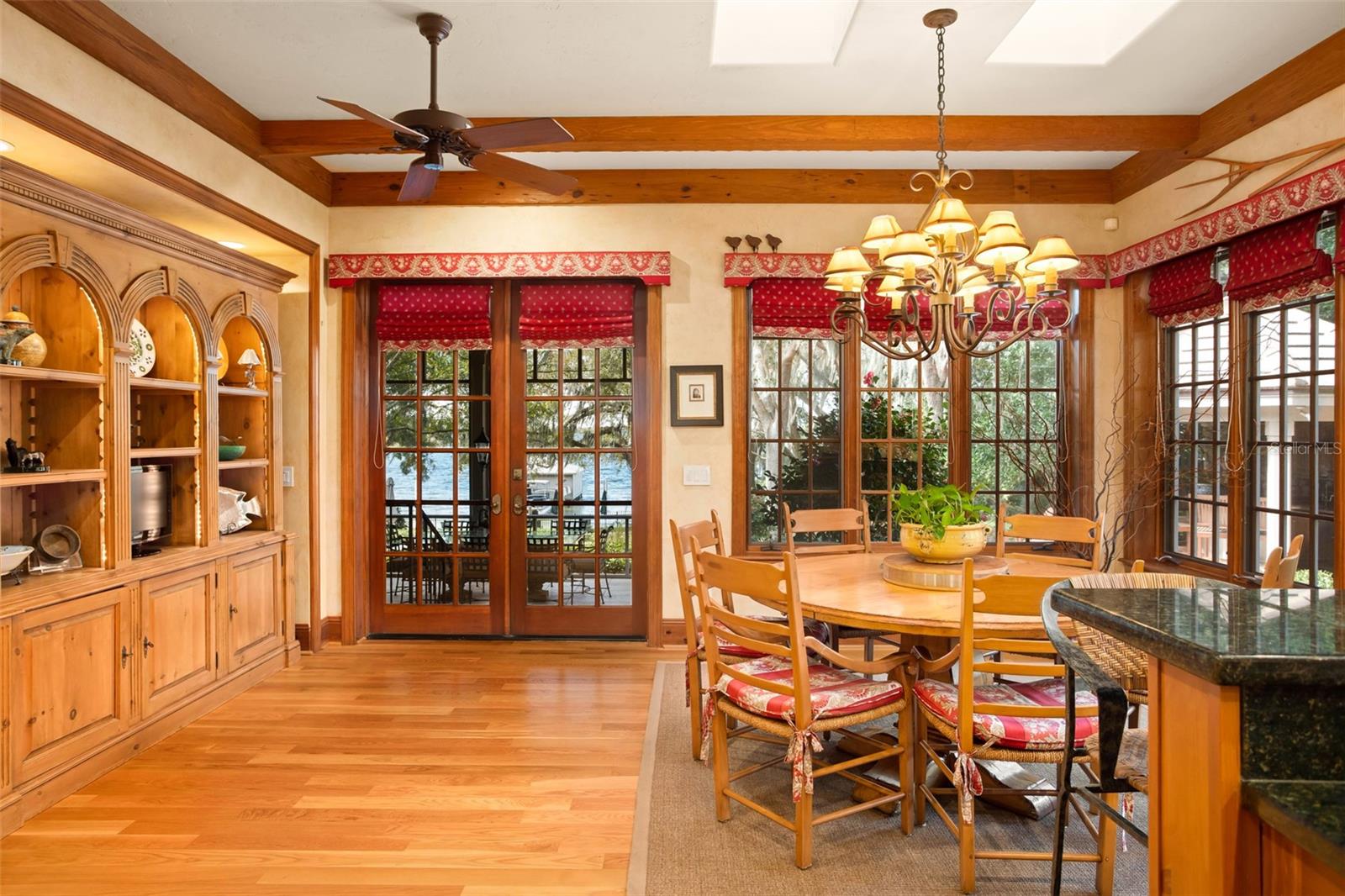 WINDERMERE TOWN - Residential