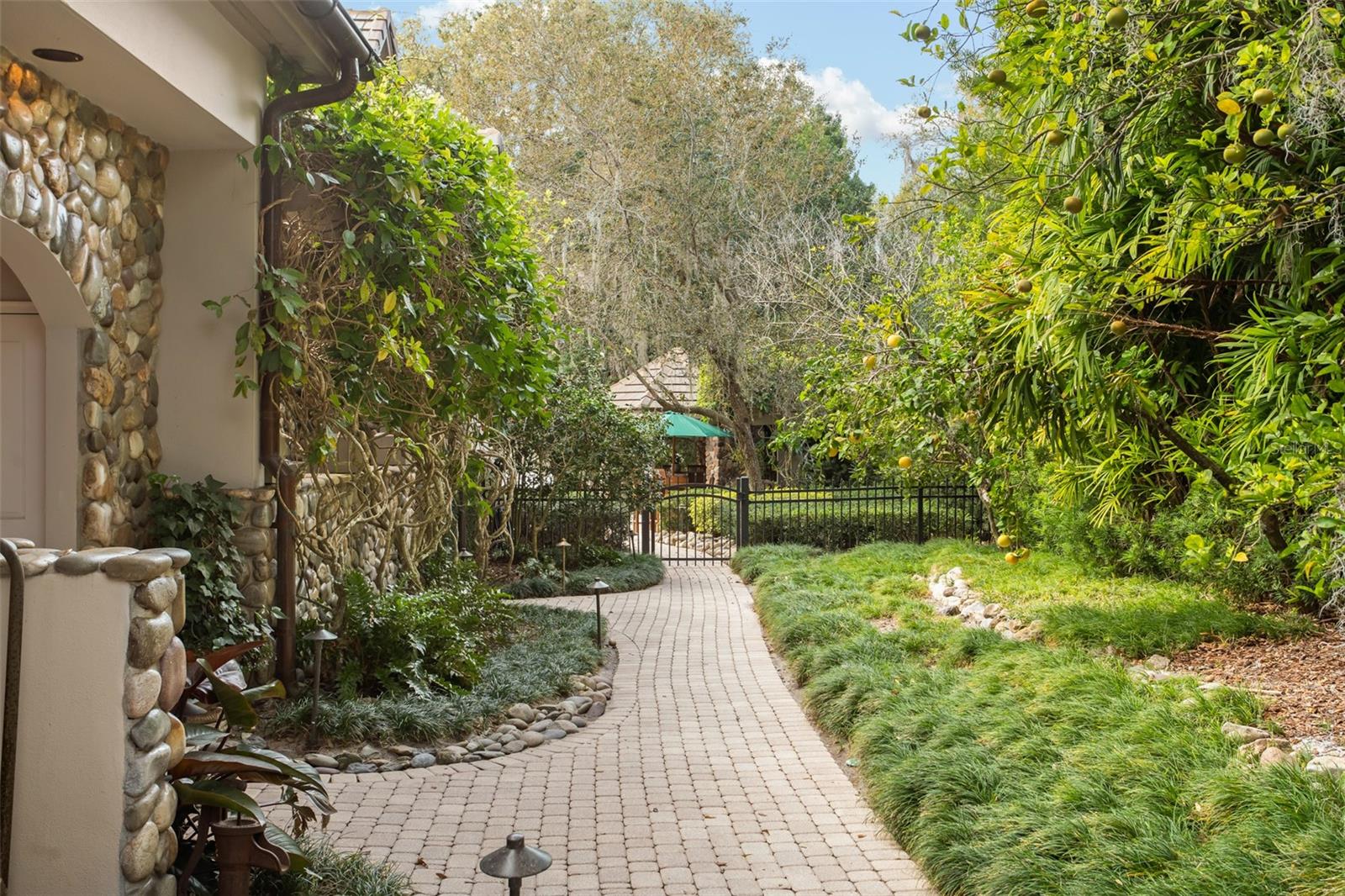 WINDERMERE TOWN - Residential