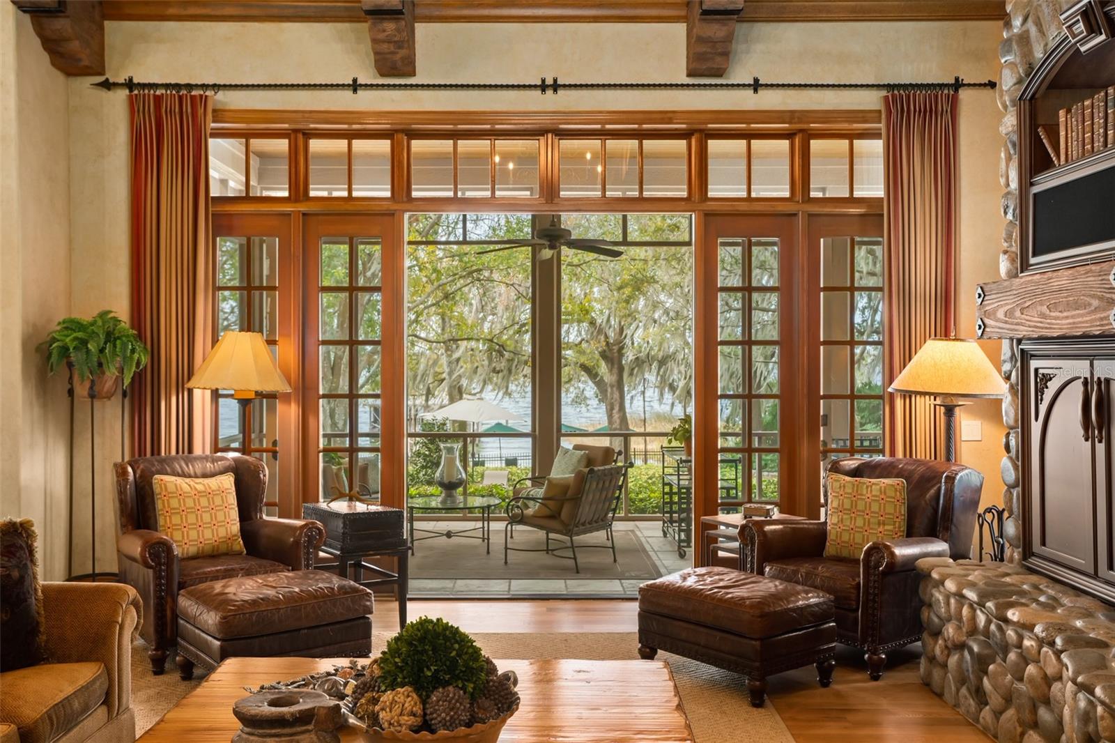 WINDERMERE TOWN - Residential