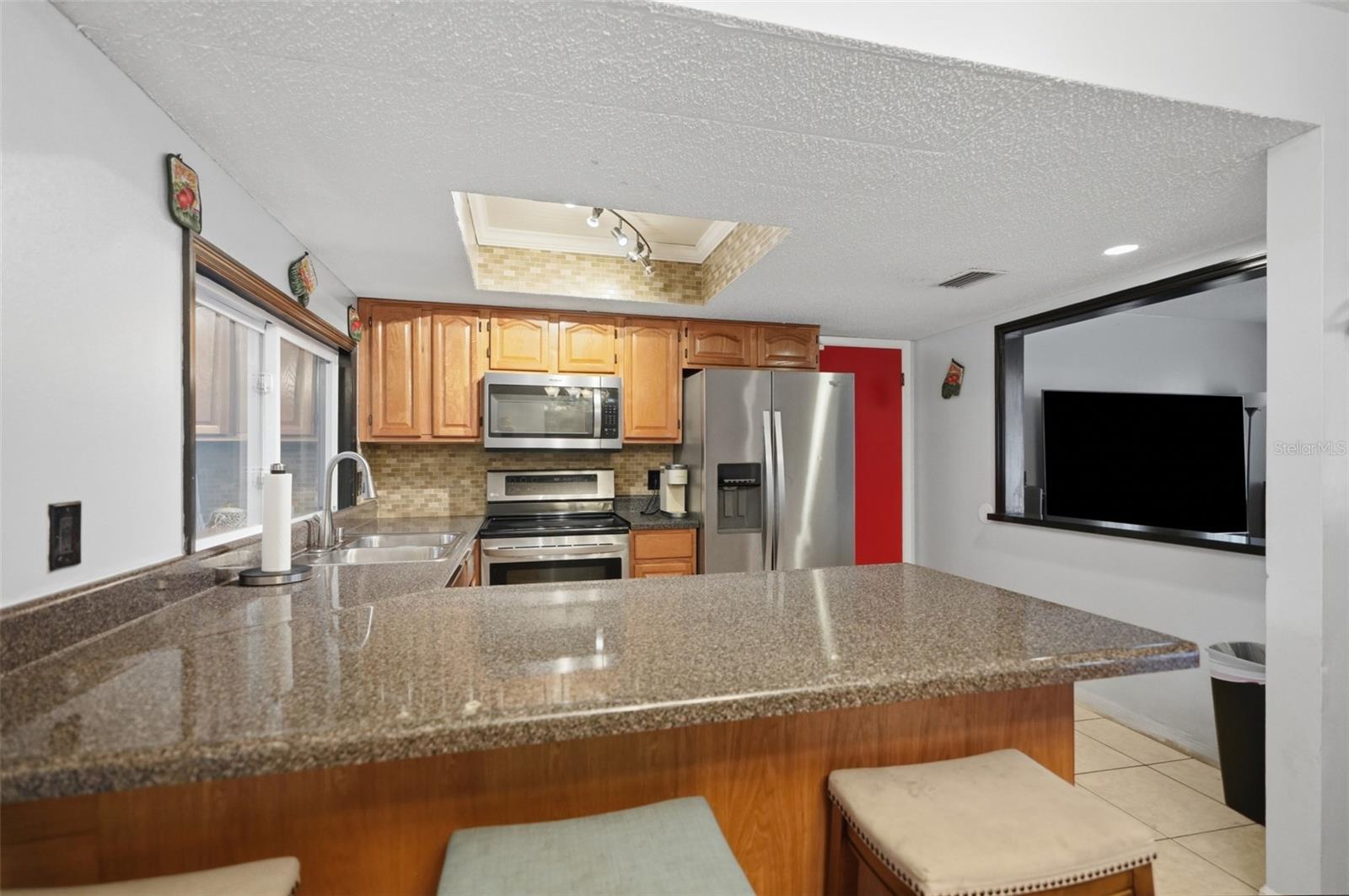 SPRING HILL - Residential