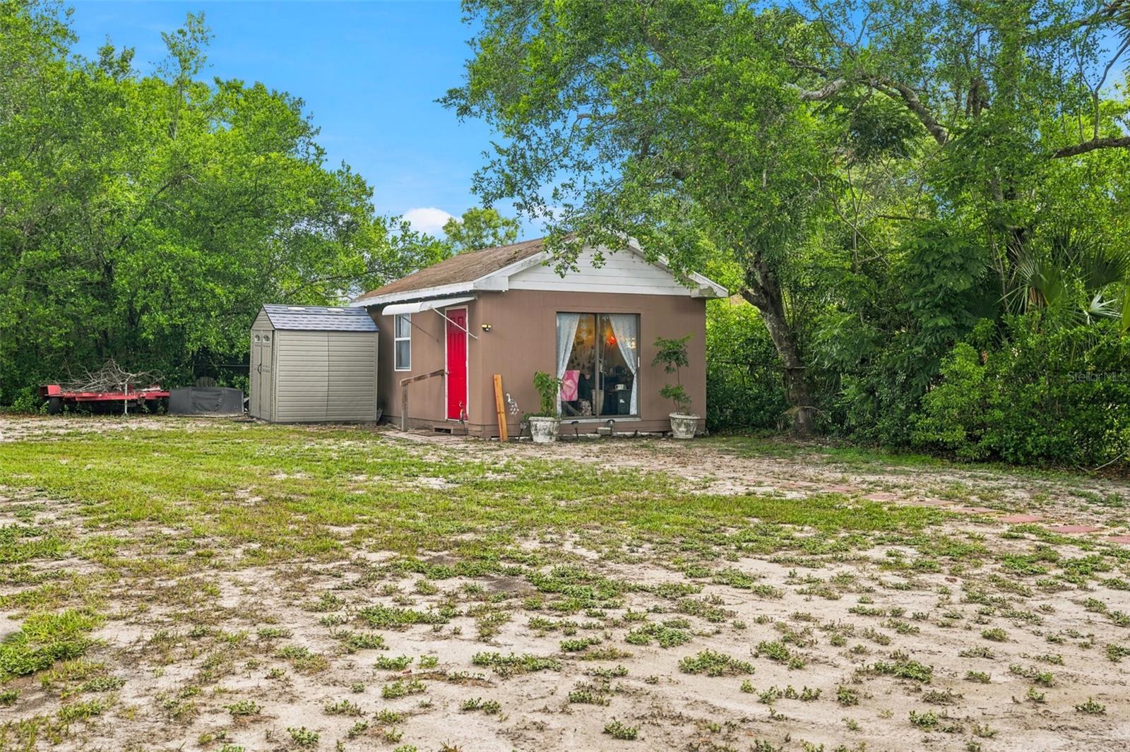 SPRING HILL - Residential