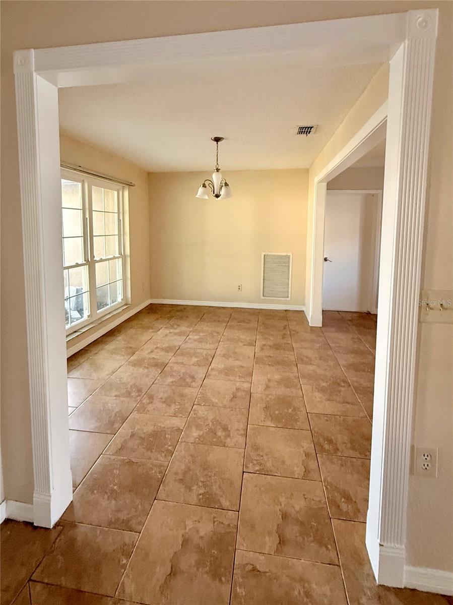 COUNTRY PLACE UNIT II - Residential Lease