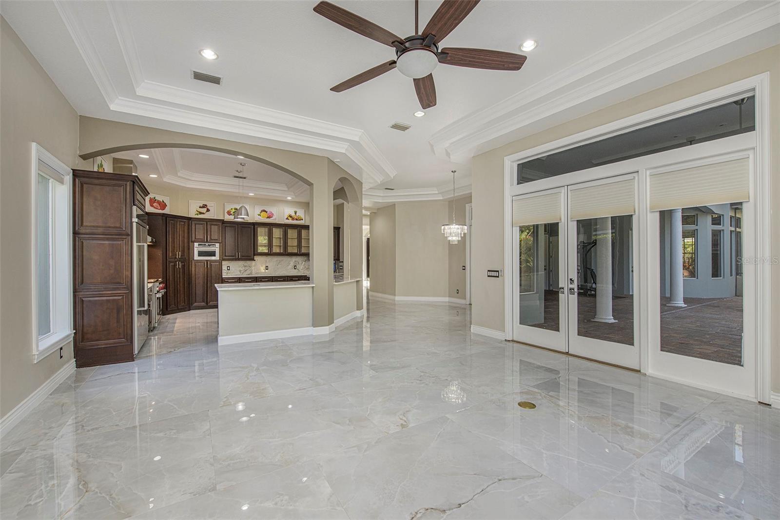 TAMPA PALMS 4A UNIT 2B5 - Residential