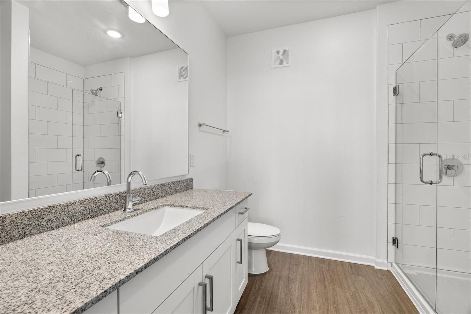 LUNARA APARTMENTS - Residential Lease
