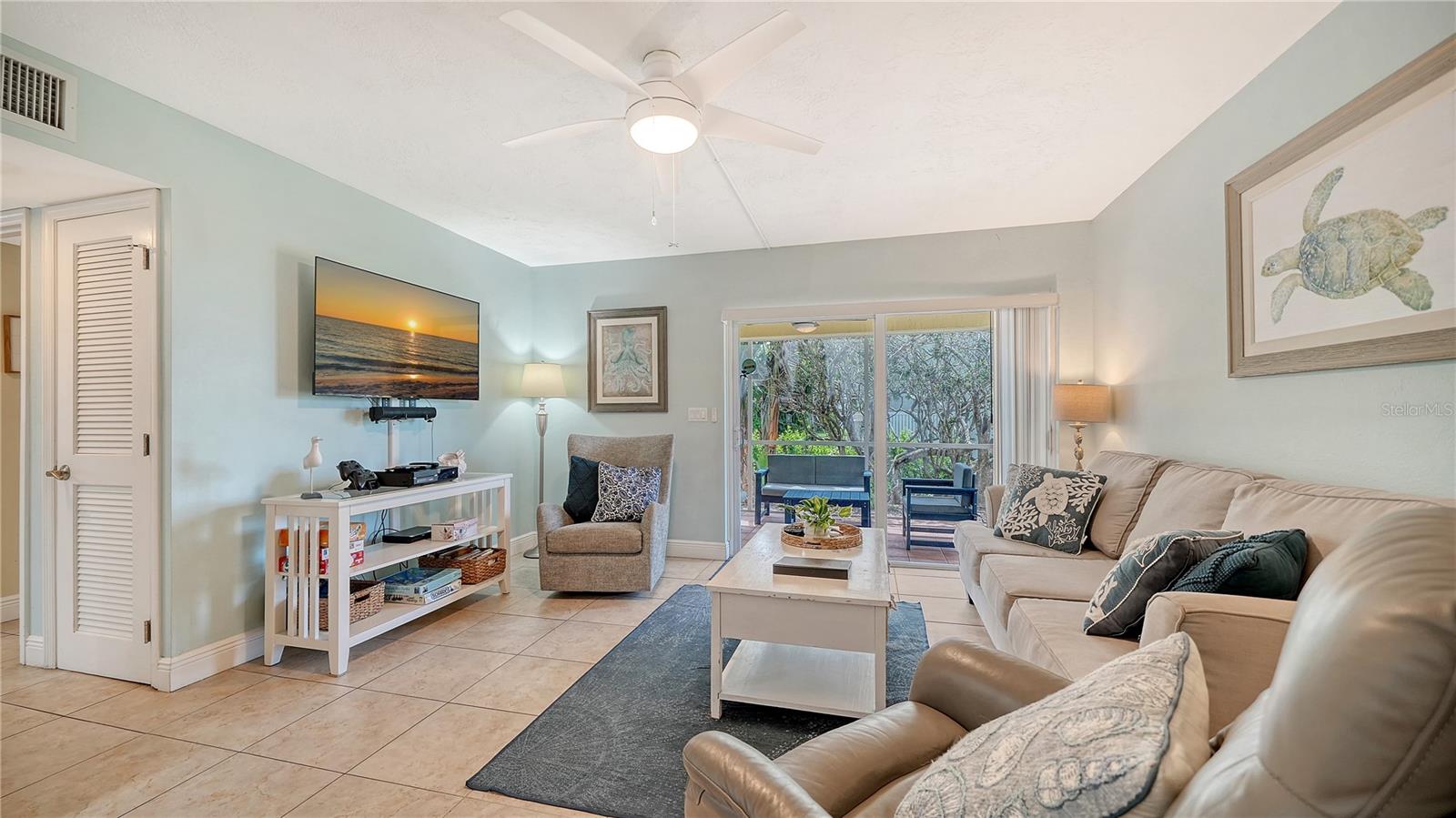 MCCALLS BEACH CASTLE - Residential