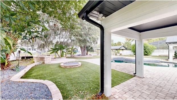 DAVIS SHORES - Residential