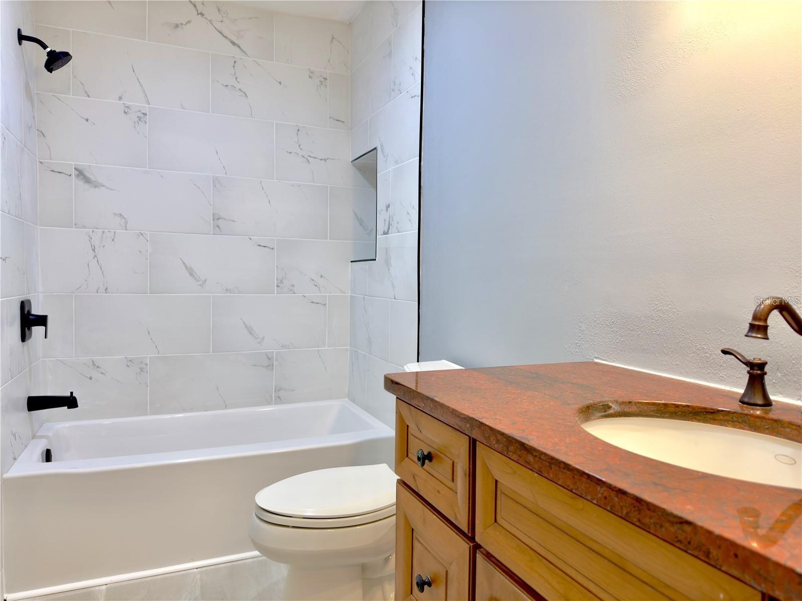 DAVIS SHORES - Residential