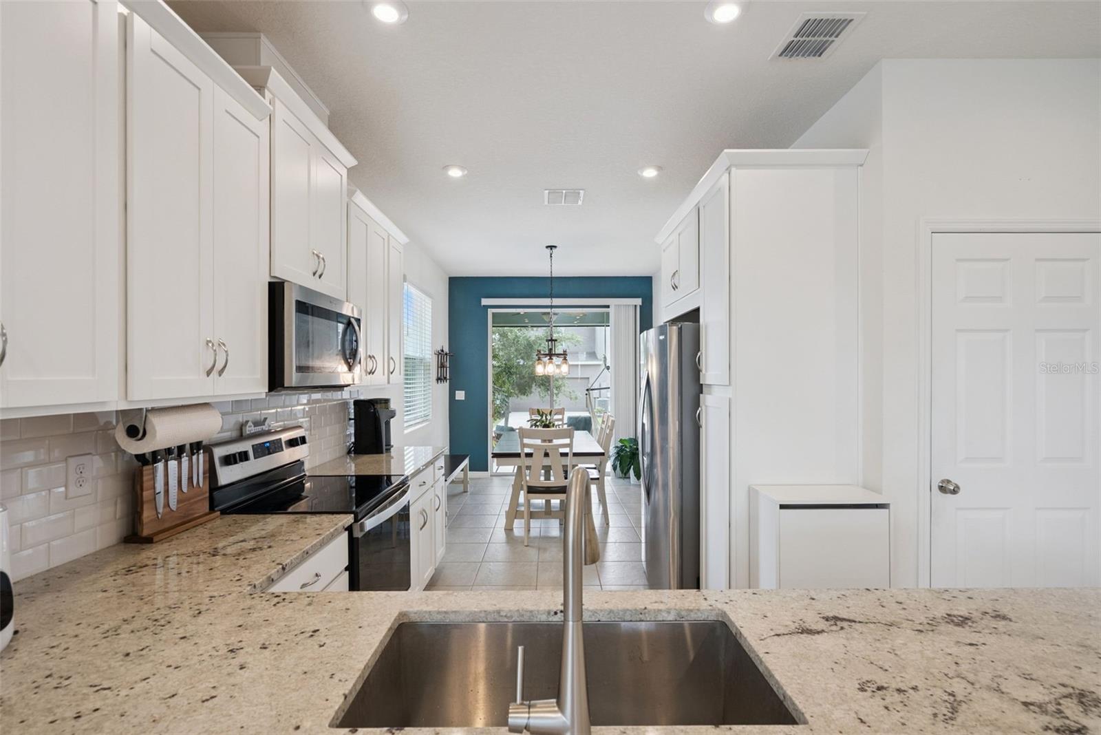 WATERBROOOKE - Residential