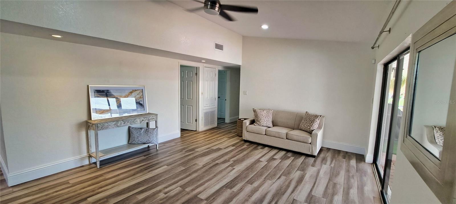 ISLE CATALINA - Residential