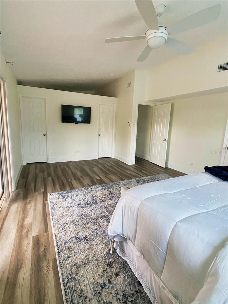 ISLE CATALINA - Residential