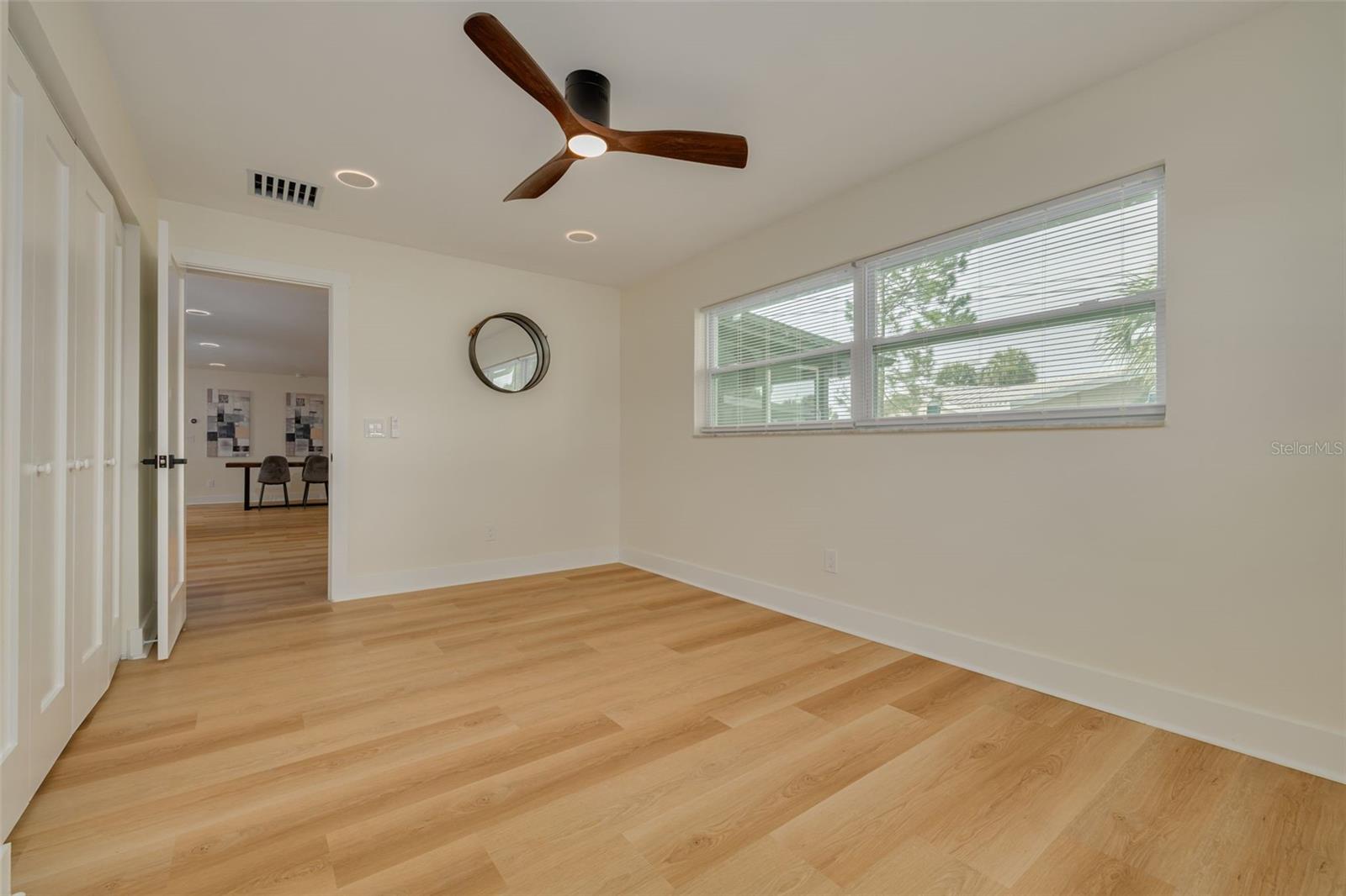 IMPERIAL PARK - Residential