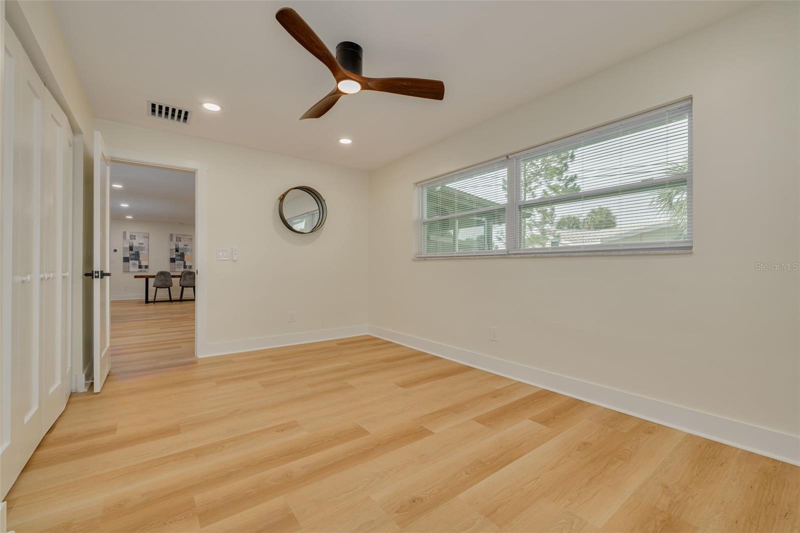 IMPERIAL PARK - Residential