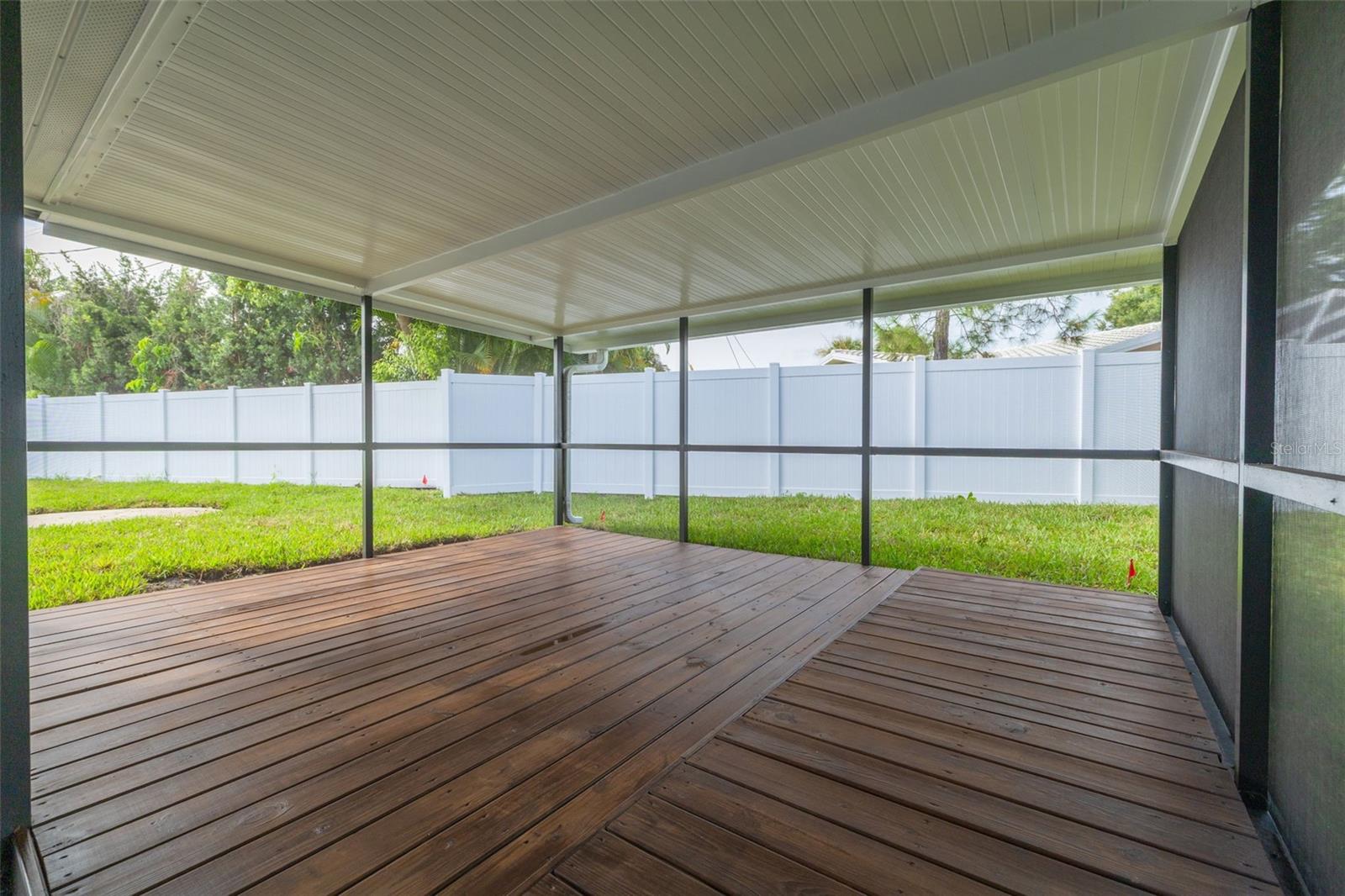 IMPERIAL PARK - Residential