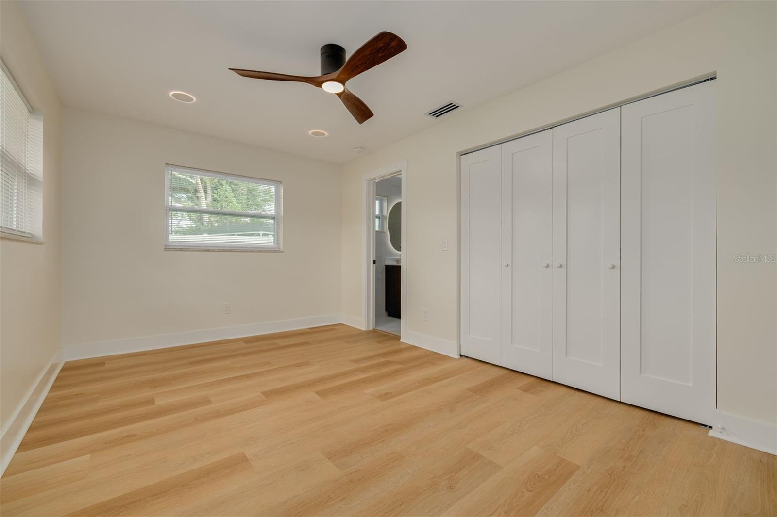 IMPERIAL PARK - Residential
