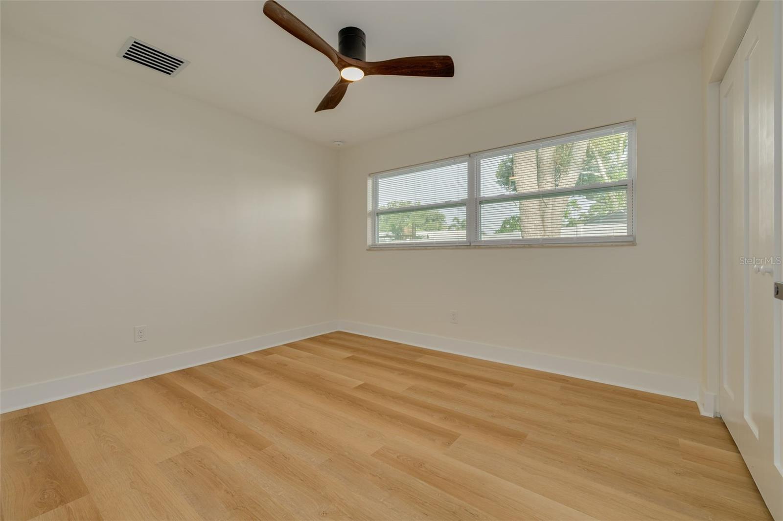 IMPERIAL PARK - Residential