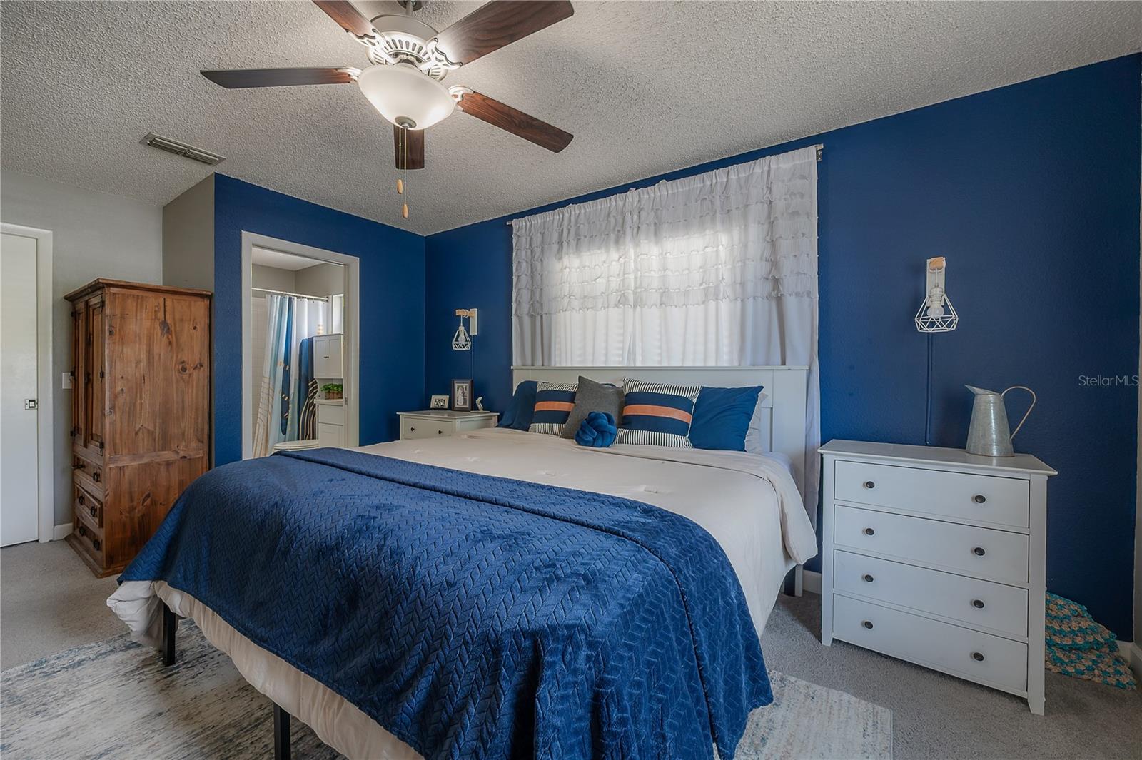 WOODWARD VILLAGE - Residential