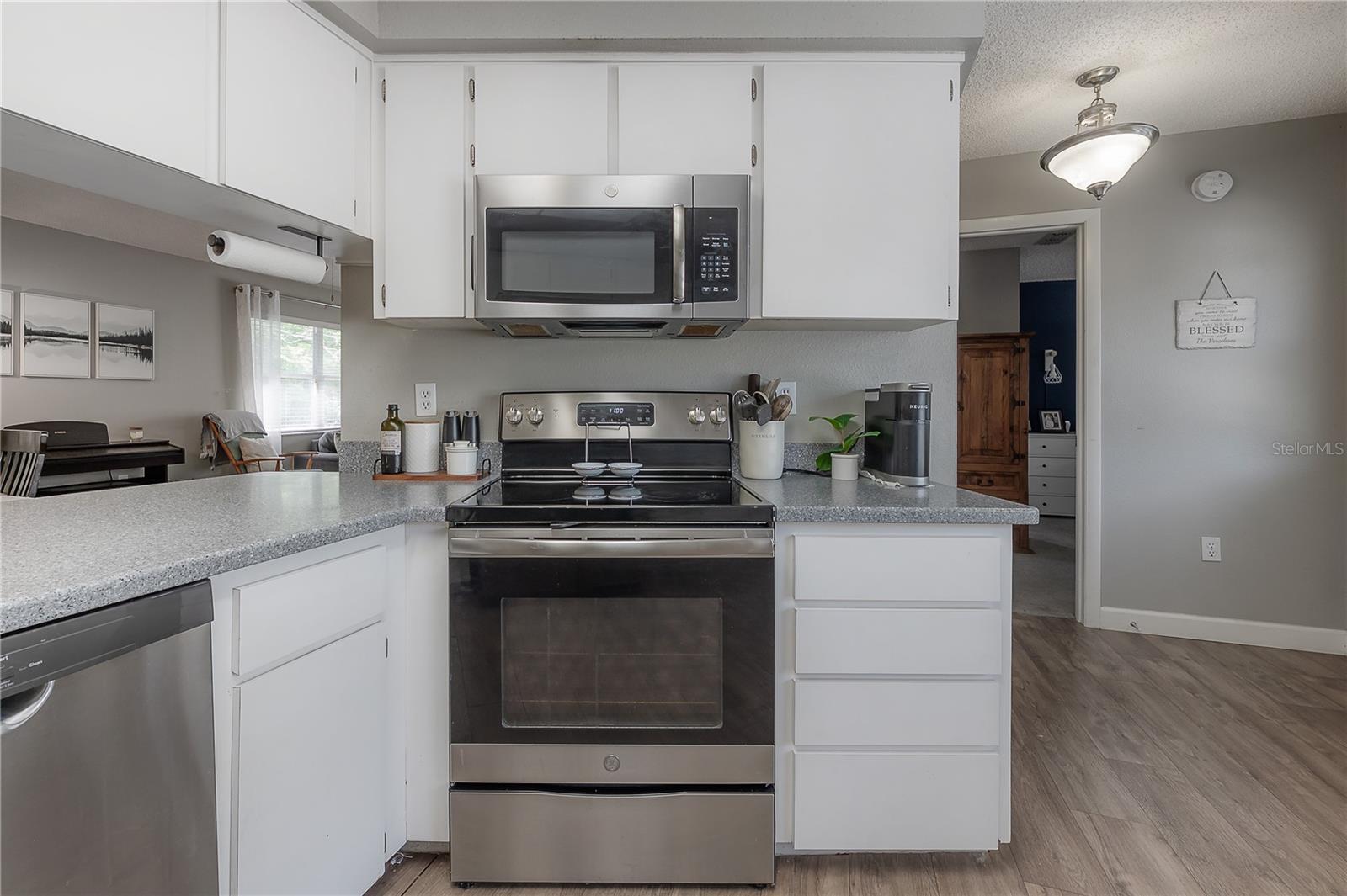 WOODWARD VILLAGE - Residential